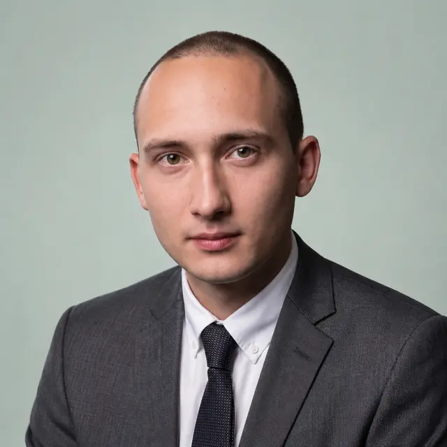 Максим Васильев